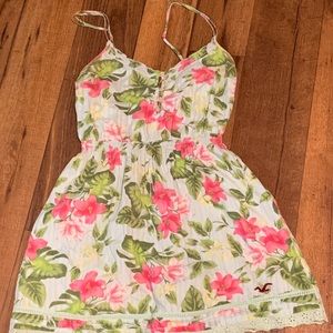 Hollister flowered dress